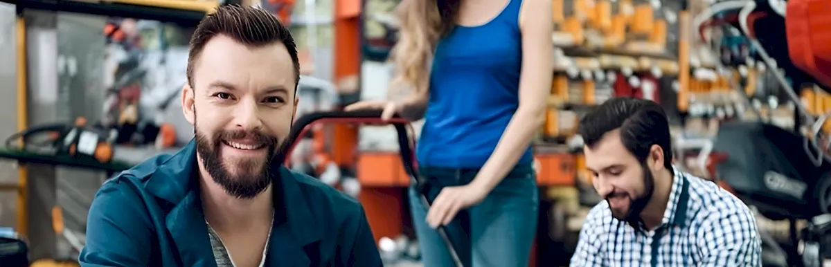 Read more about the article Key Considerations for Buying a Lawn Mower